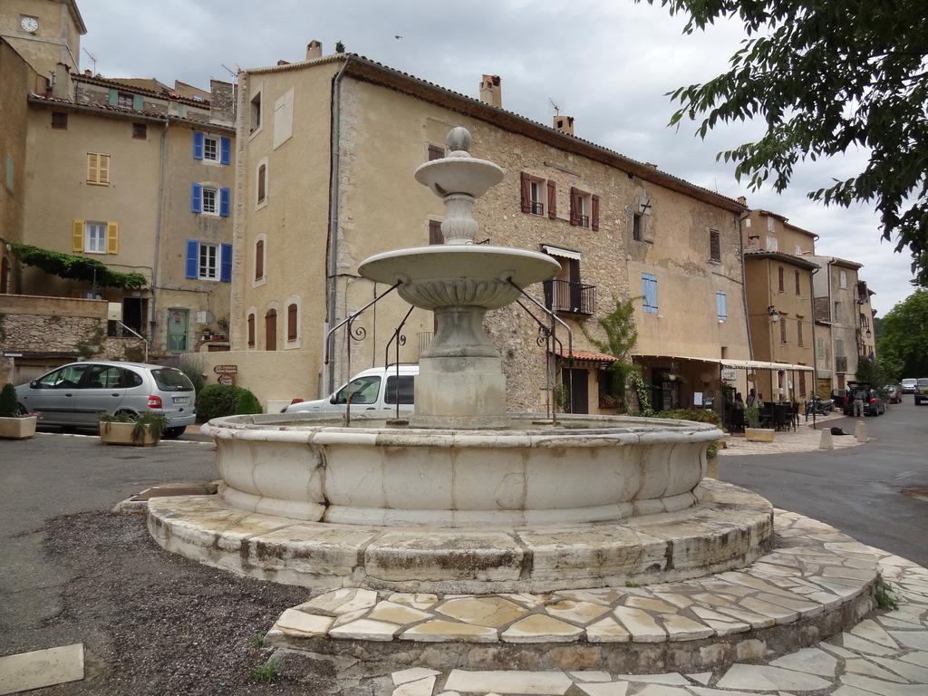 فيلا Les Bastides De L'Auviduery Moissac-Bellevue المظهر الخارجي الصورة